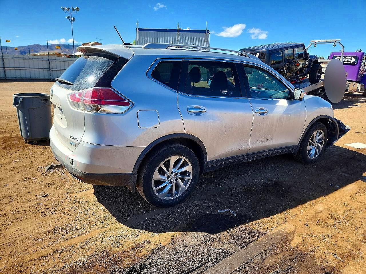 2014 NISSAN ROGUE