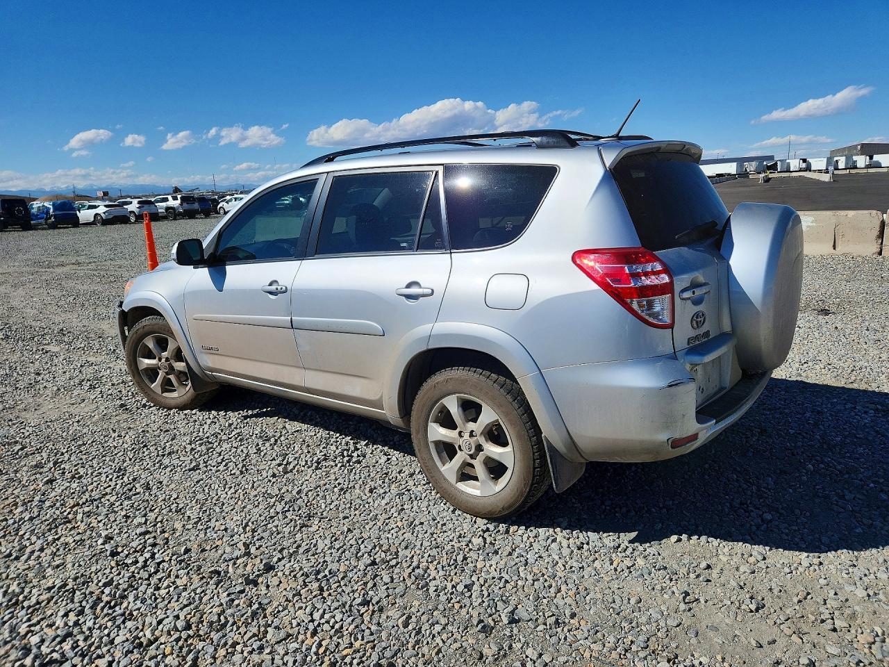 2011 TOYOTA RAV4