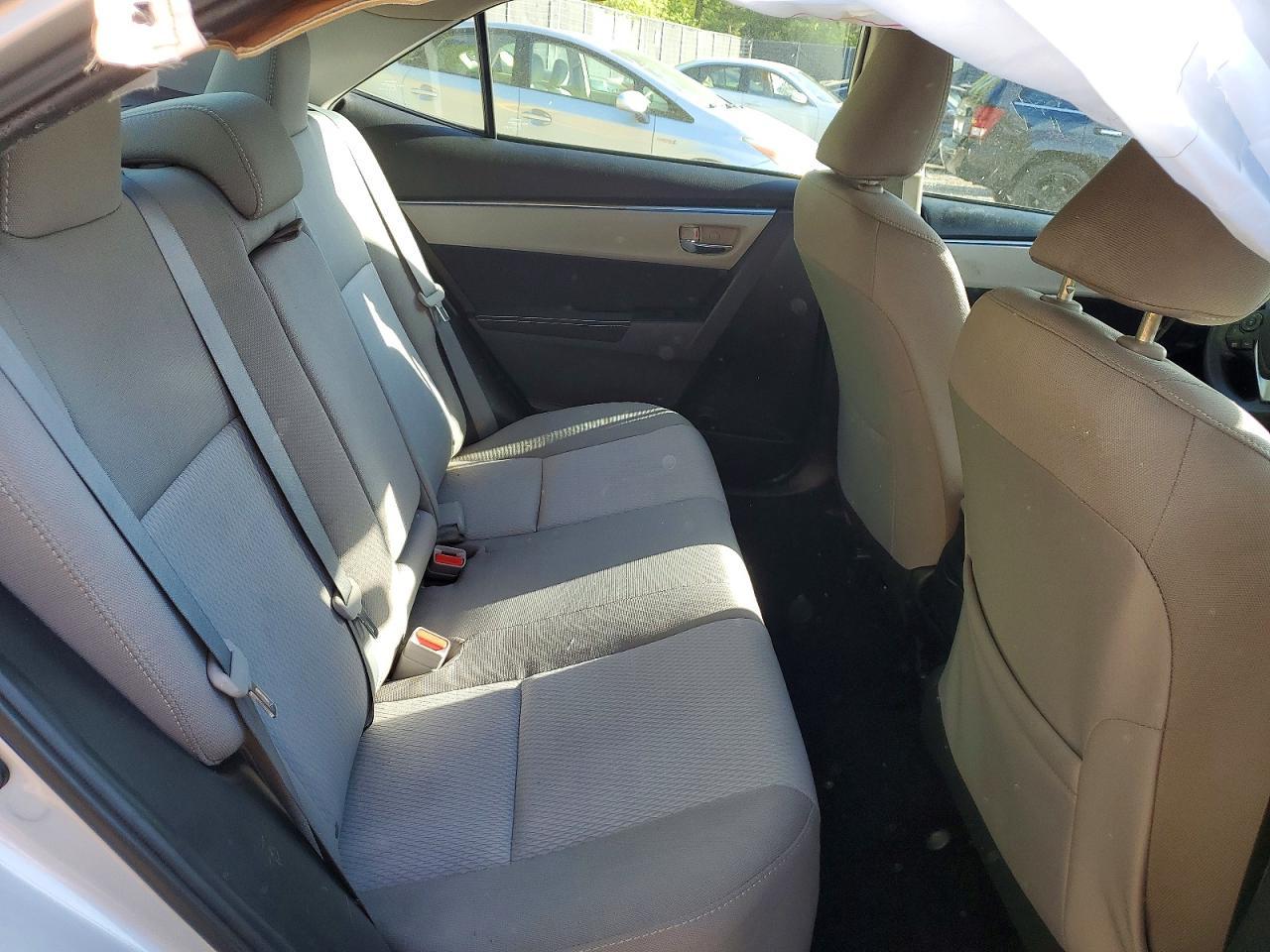 2015 TOYOTA COROLLA