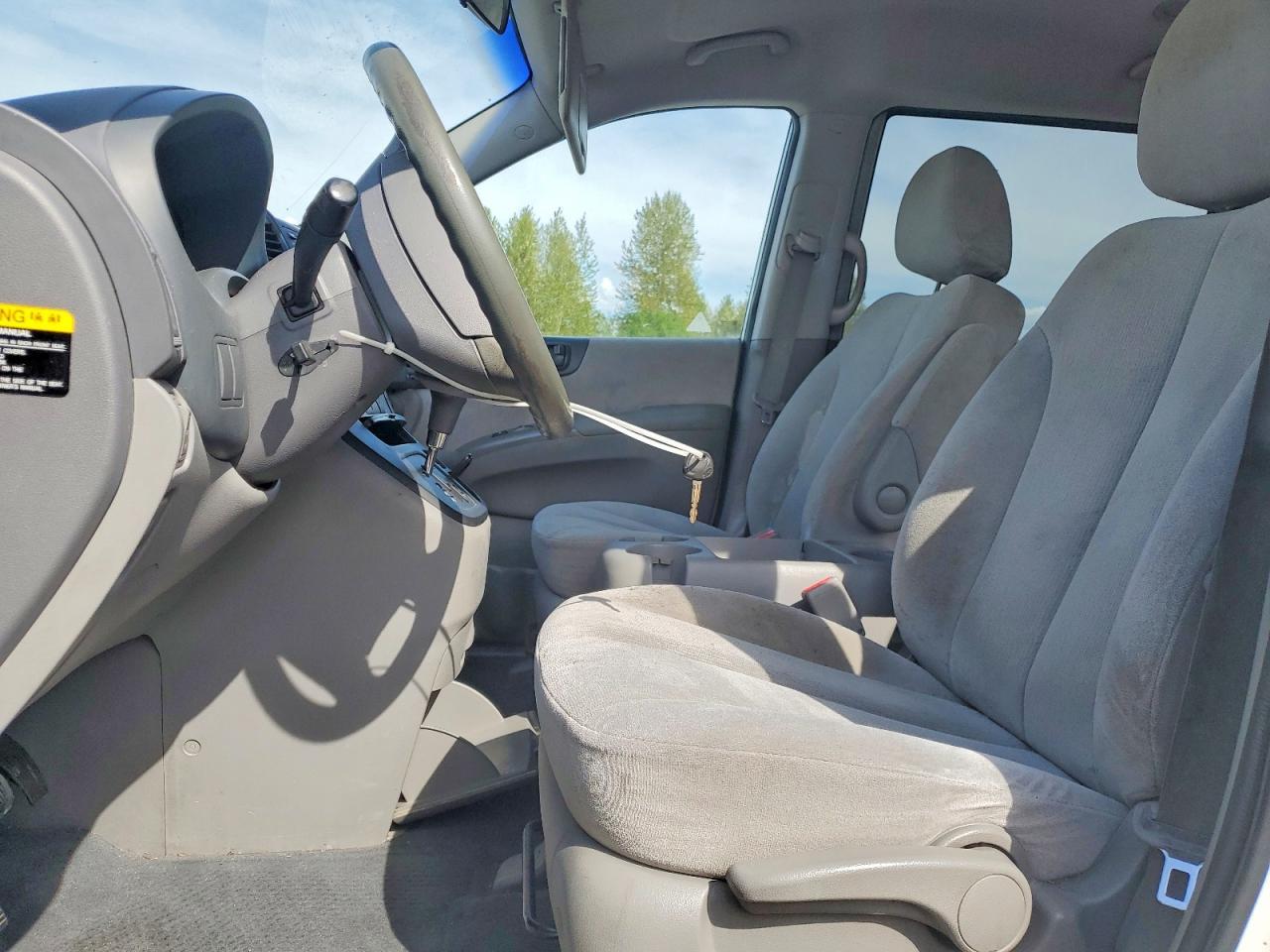 2008 KIA SEDONA