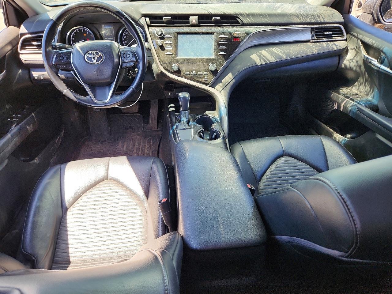 2019 TOYOTA CAMRY