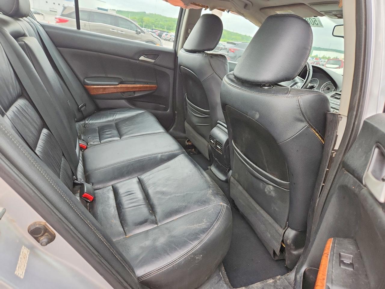 2012 HONDA ACCORD