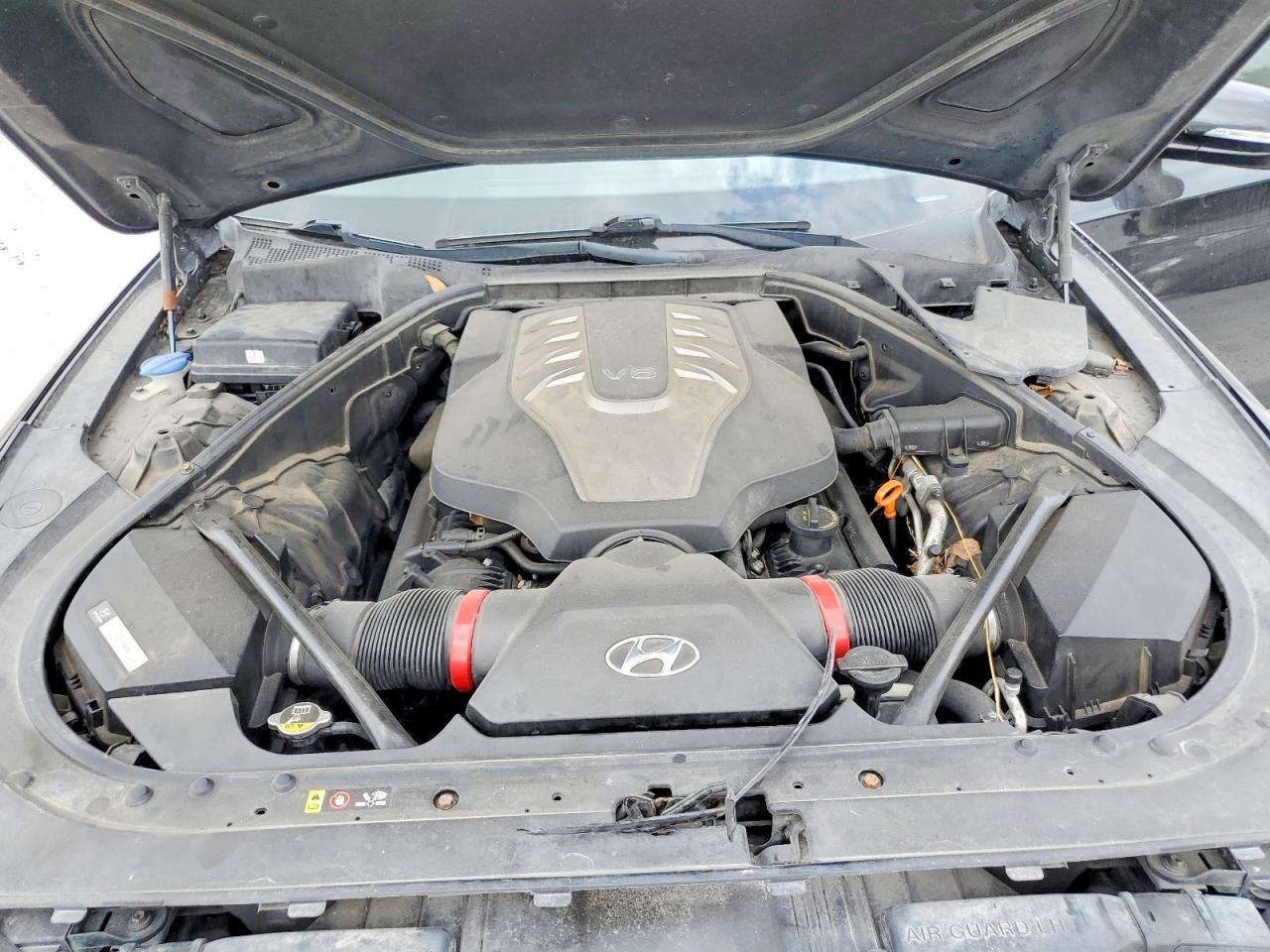 2015 HYUNDAI GENESIS