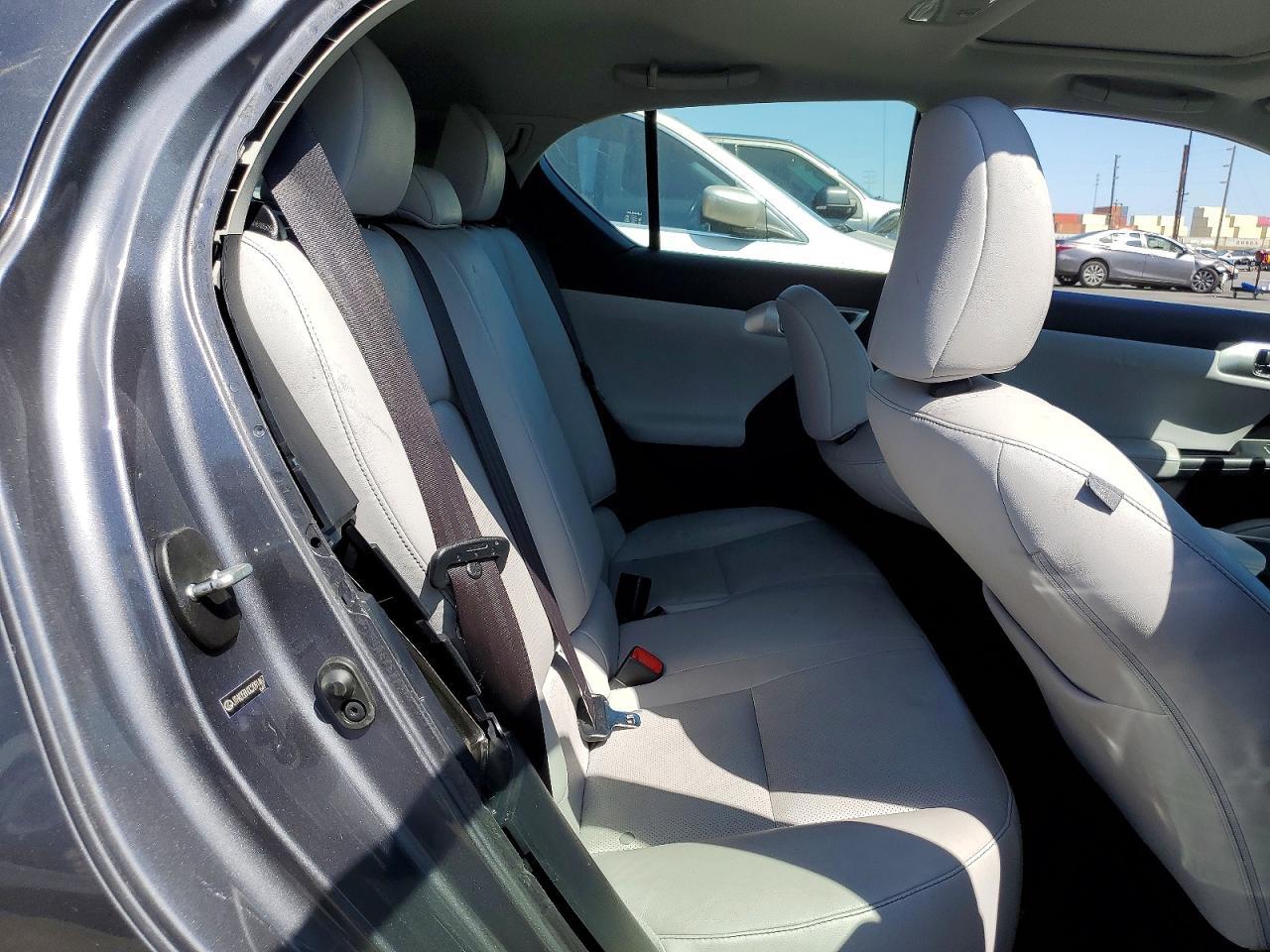 2012 LEXUS CT 200H