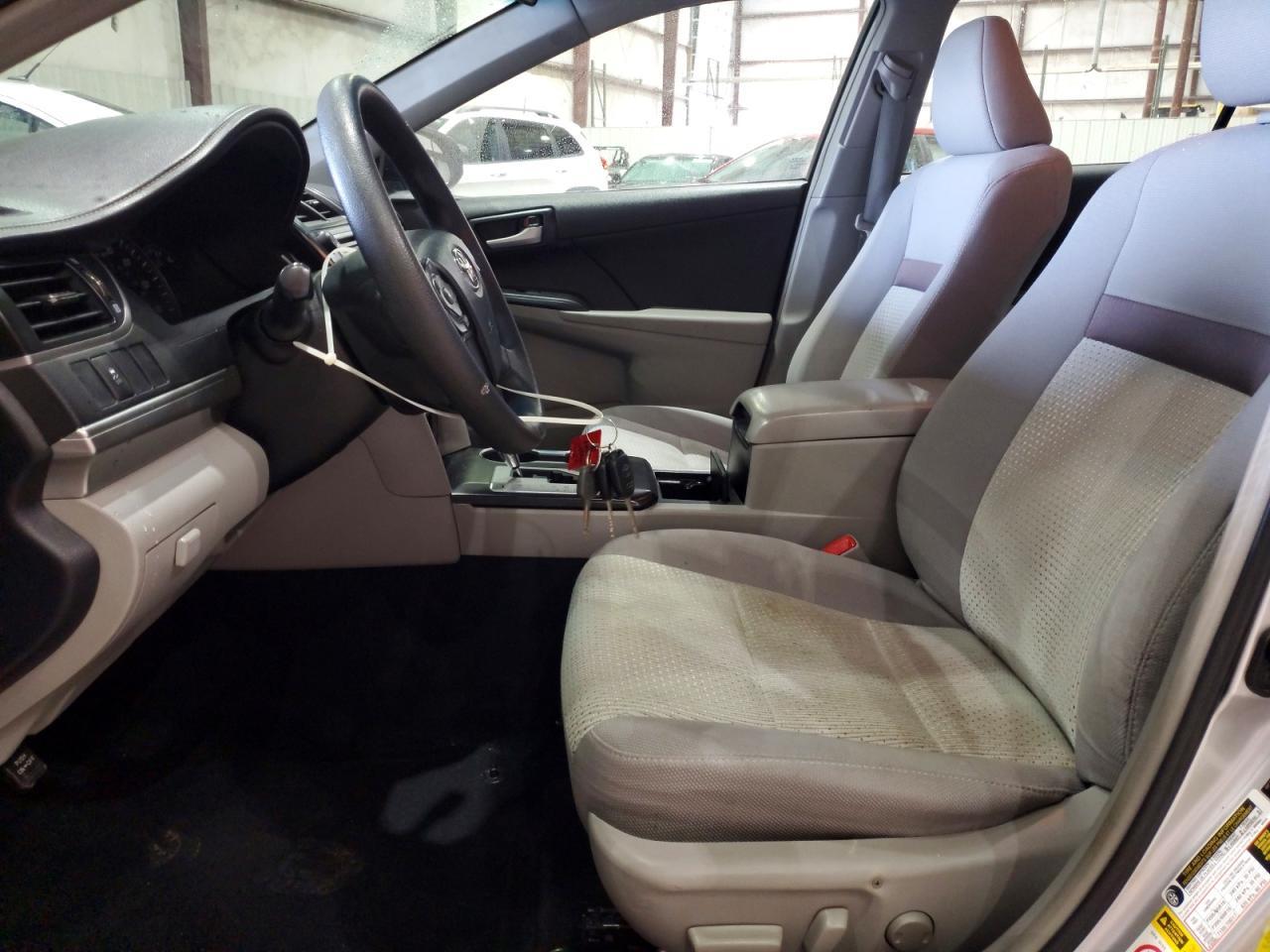 2014 TOYOTA CAMRY