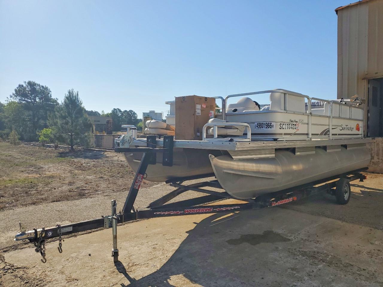 2008 Sun Tracker Party Barge