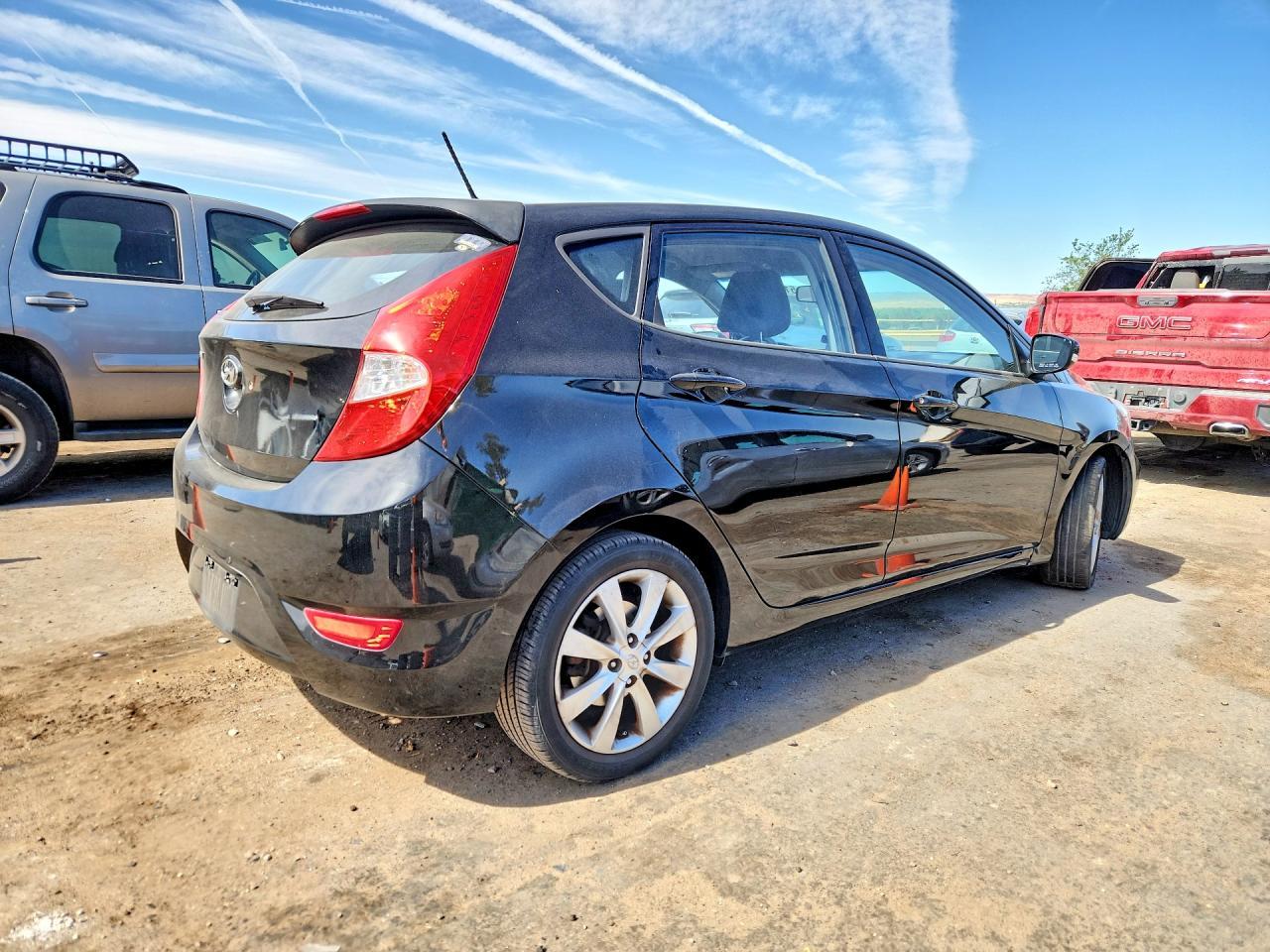 2012 HYUNDAI ACCENT
