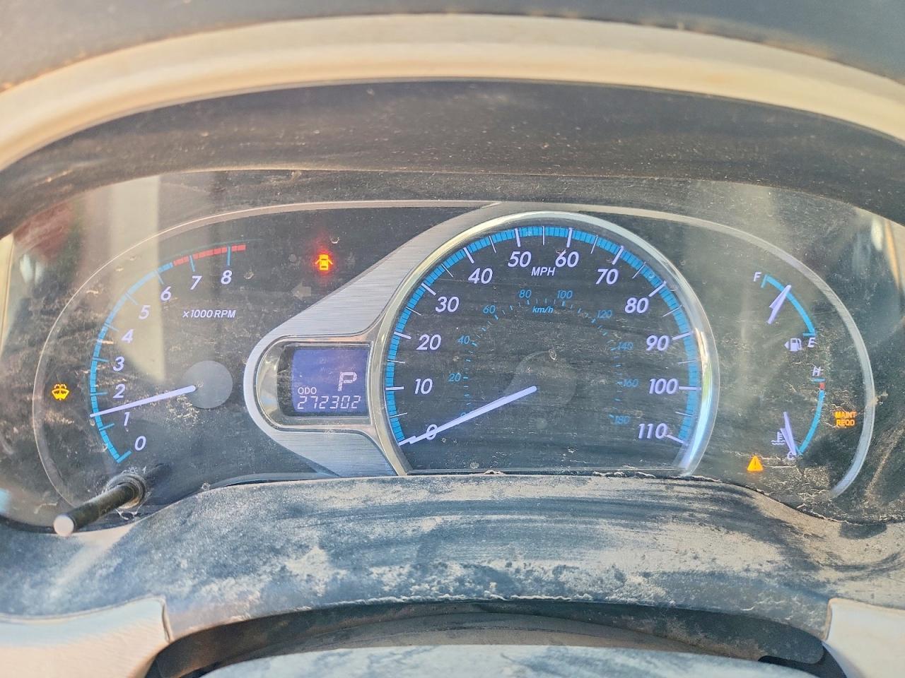 2012 TOYOTA SIENNA