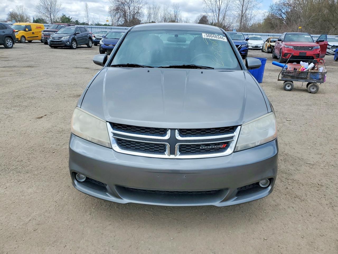 2013 DODGE Avenger