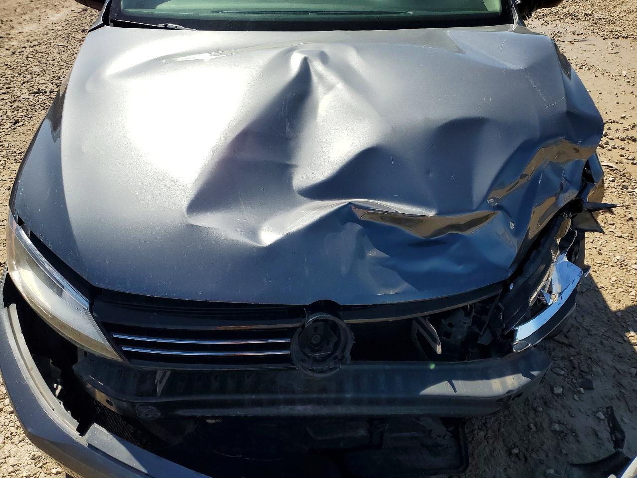 2013 VOLKSWAGEN JETTA