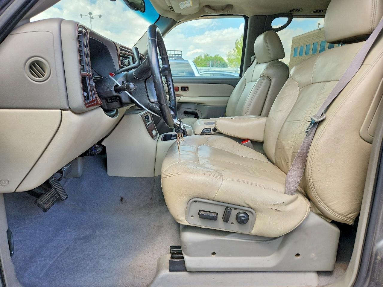 2002 CHEVROLET Suburban