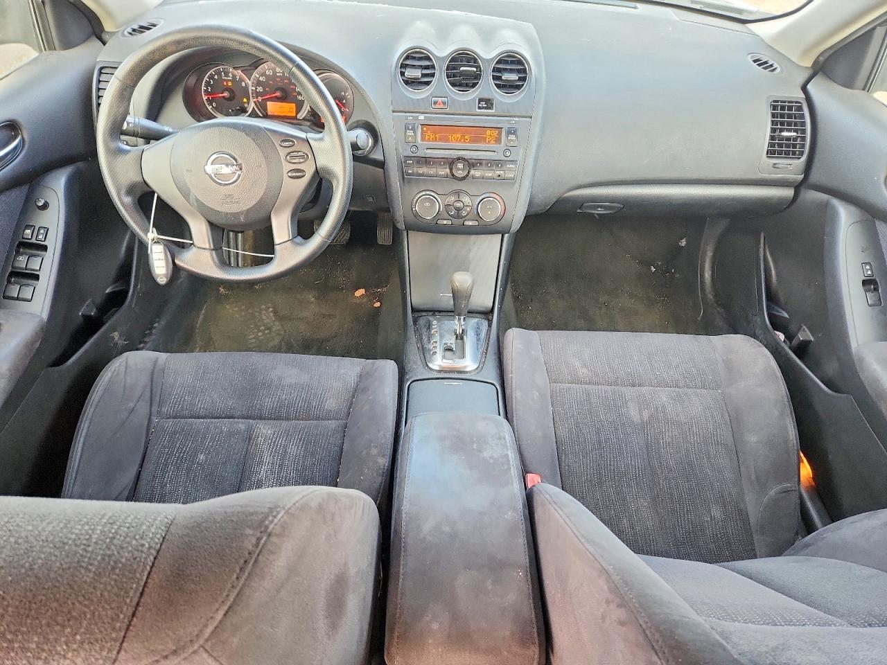 2010 NISSAN ALTIMA