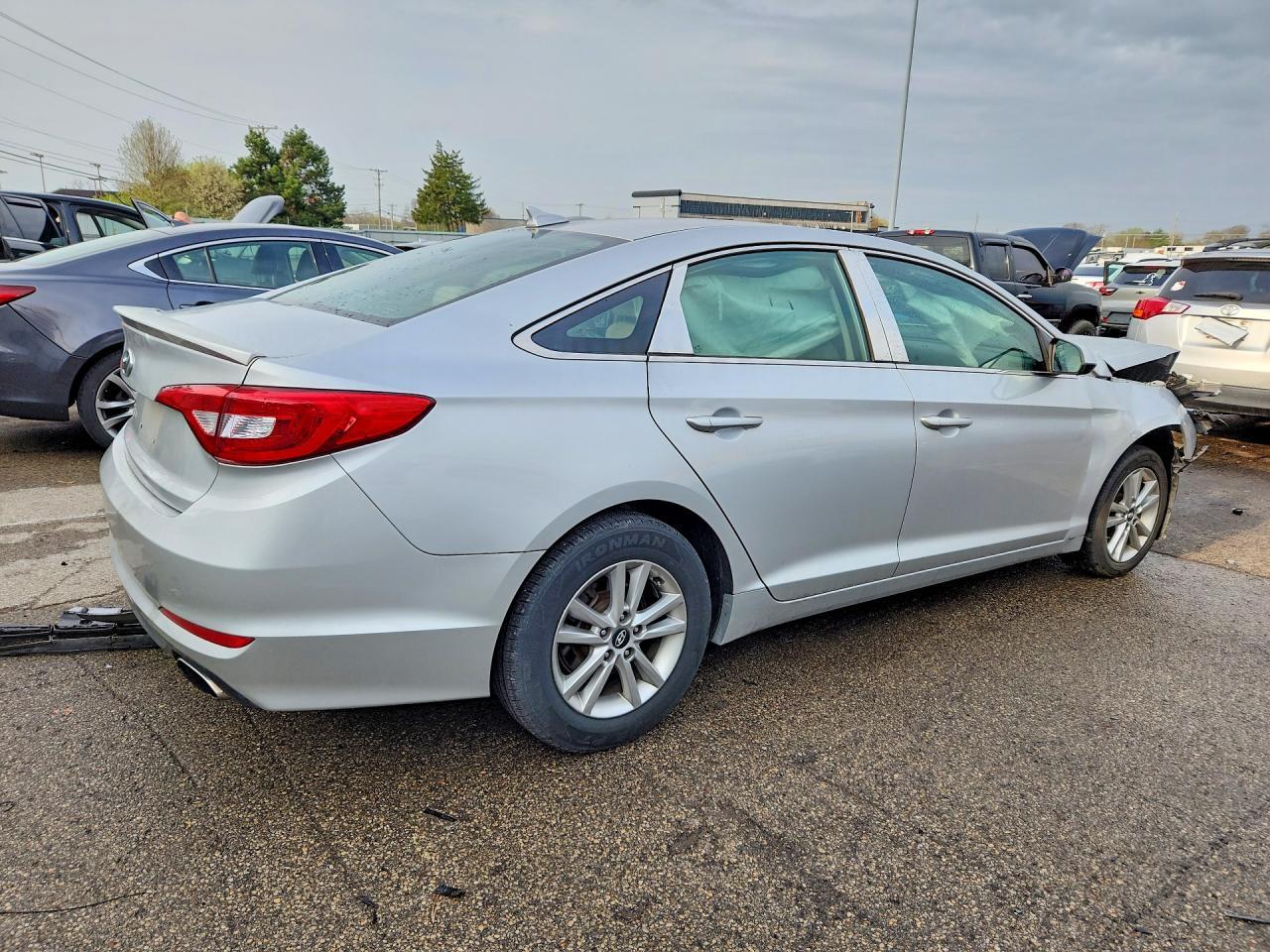 2015 HYUNDAI SONATA