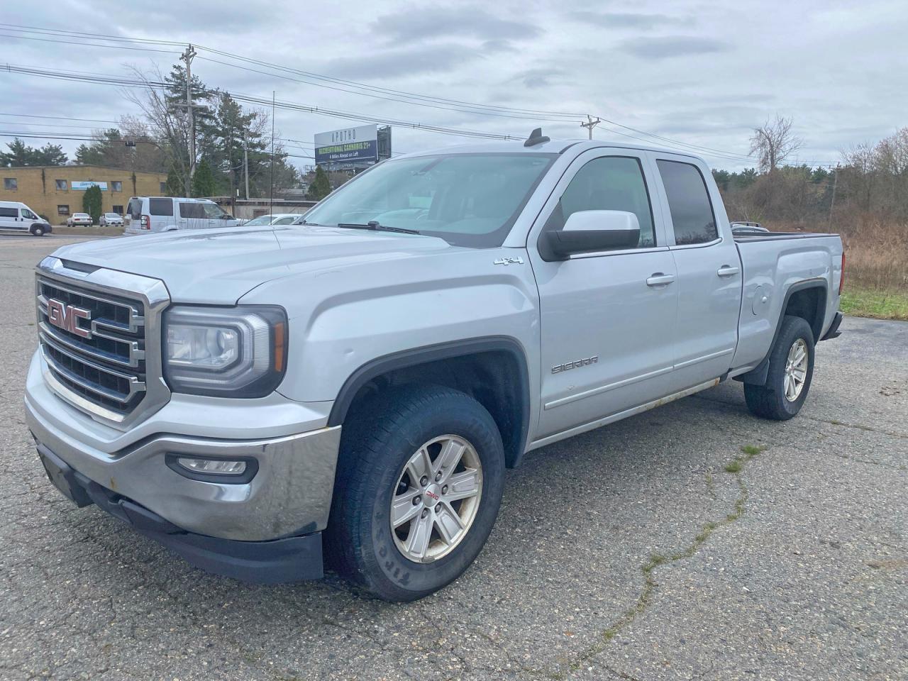 2016 GMC Sierra