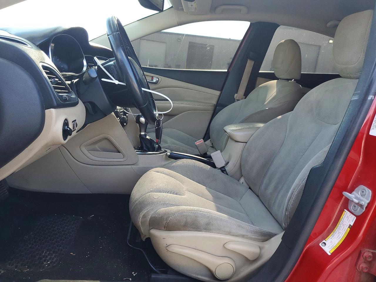 2013 DODGE Dart