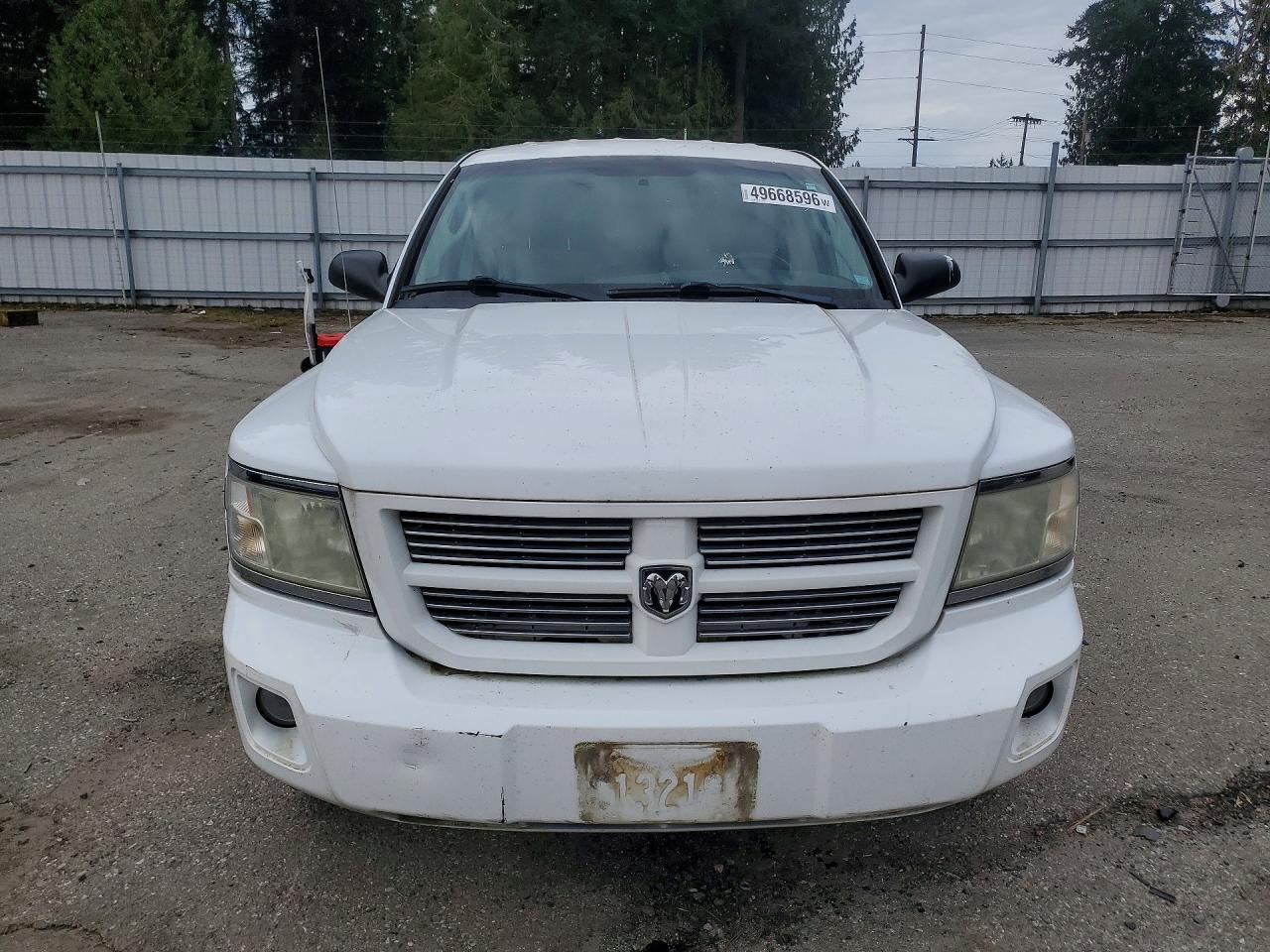 2008 DODGE Dakota