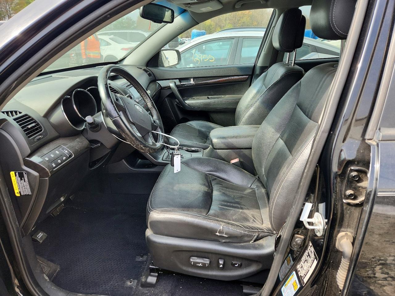 2013 KIA SORENTO