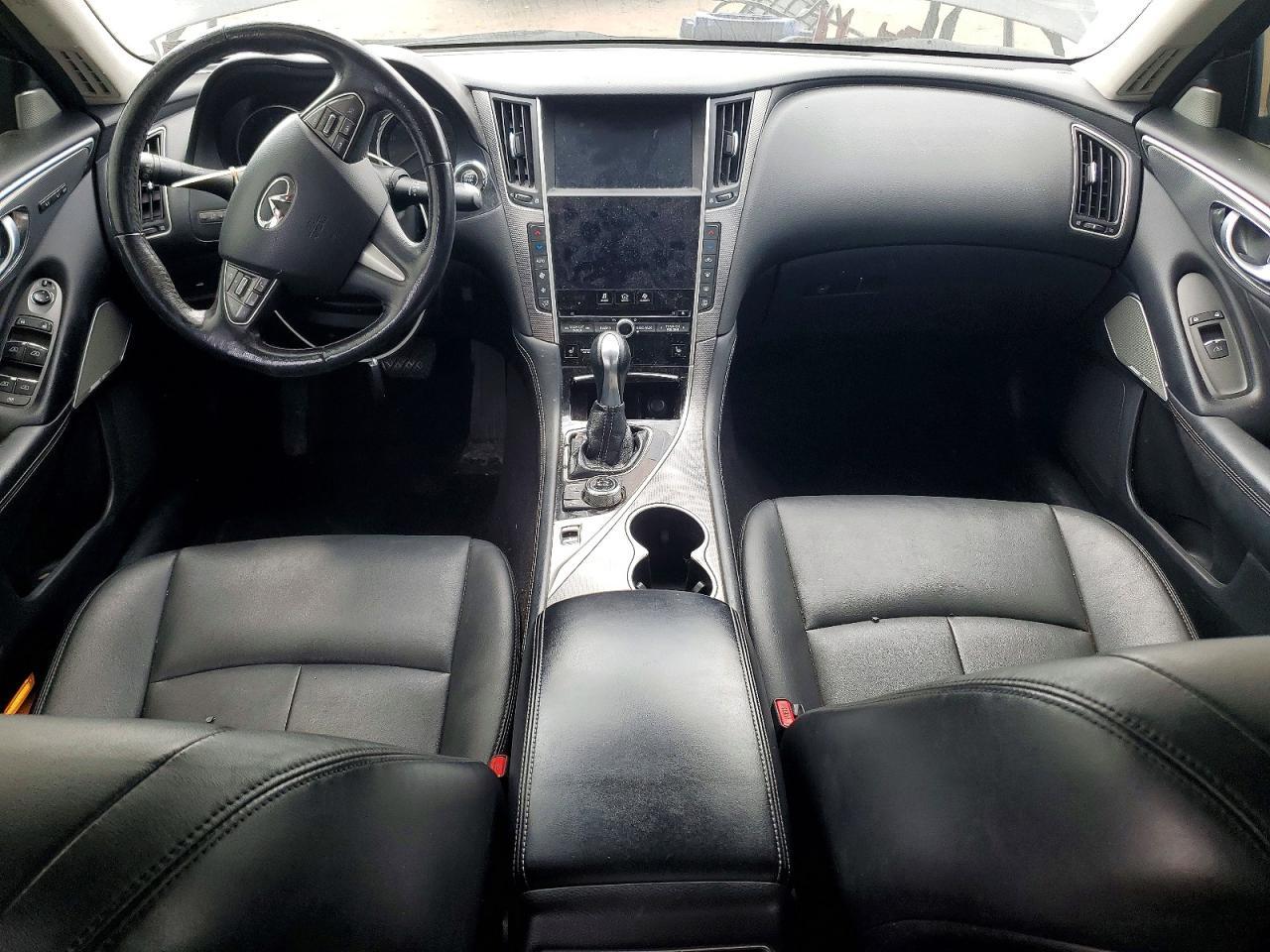 2017 INFINITI Q50