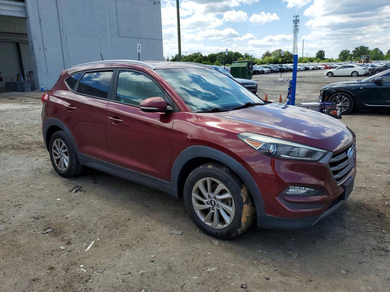 2016 HYUNDAI TUCSON