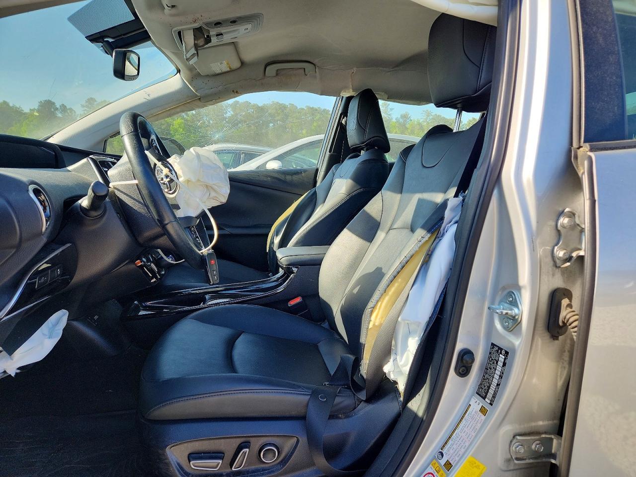 2016 TOYOTA PRIUS