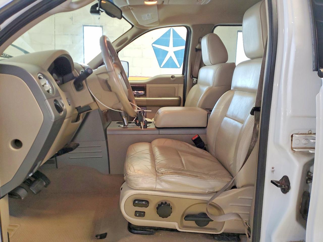2004 FORD F-150 Lightning