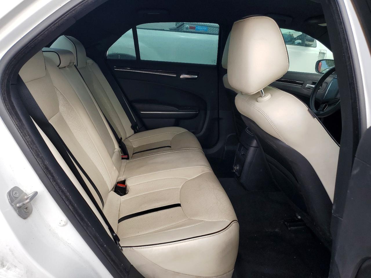 2014 CHRYSLER 300