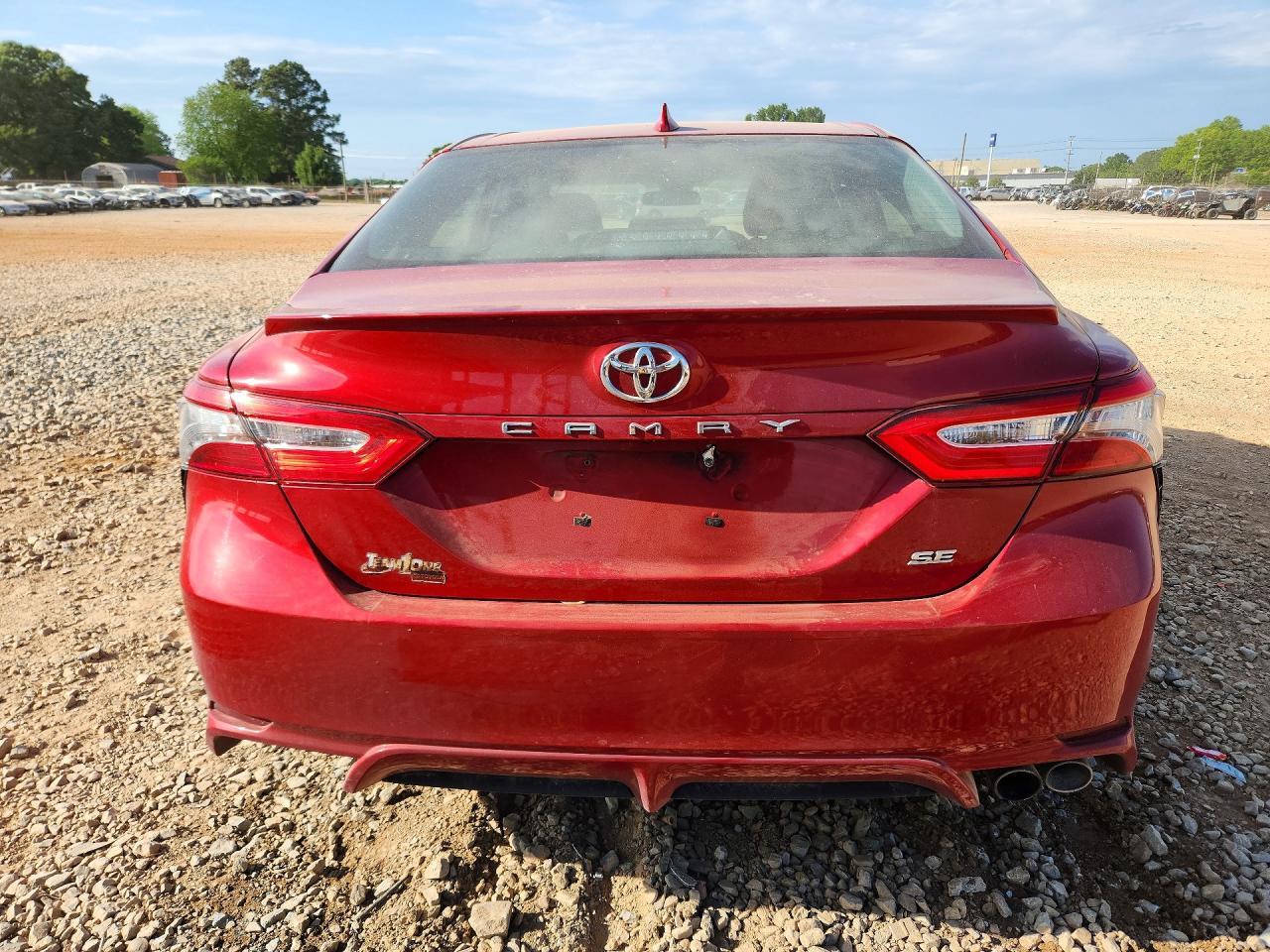 2019 TOYOTA CAMRY