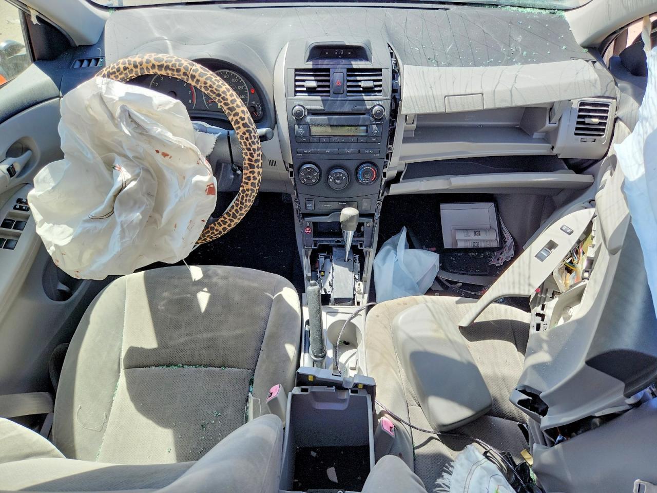 2013 TOYOTA COROLLA