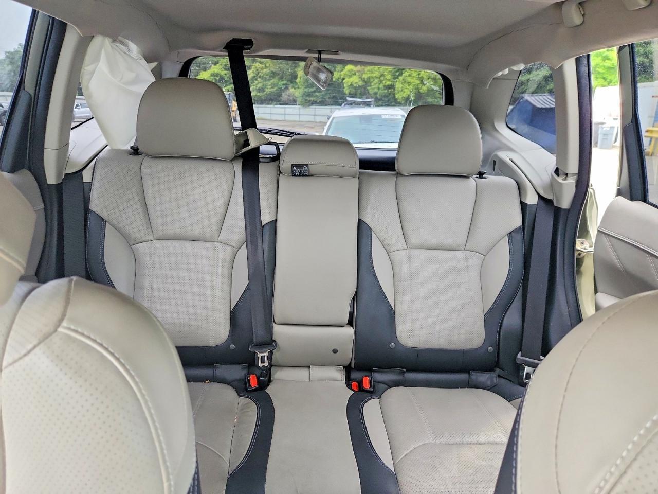 2019 SUBARU FORESTER
