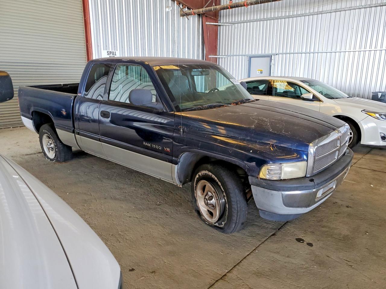 2000 DODGE RAM 1500