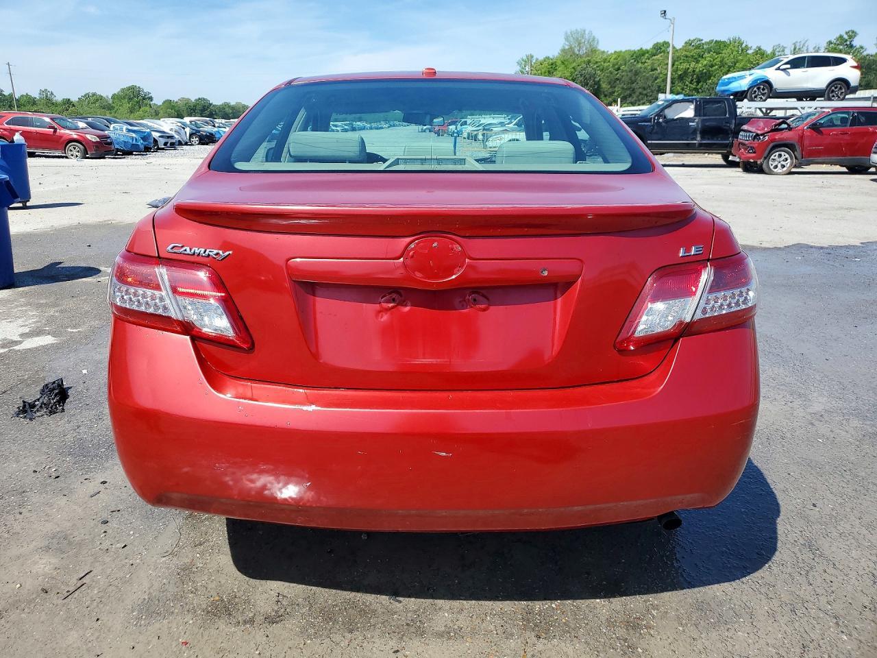 2010 TOYOTA CAMRY