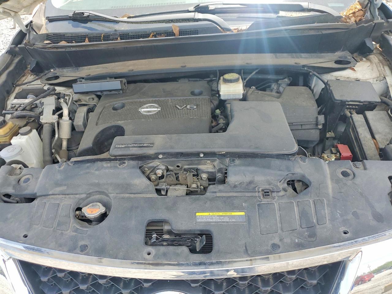 2016 NISSAN PATHFINDER
