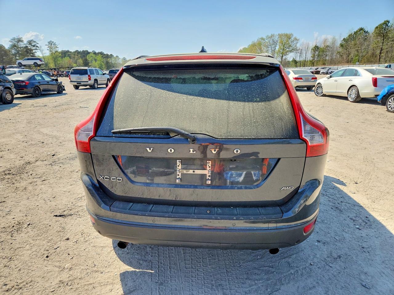 2012 VOLVO XC60