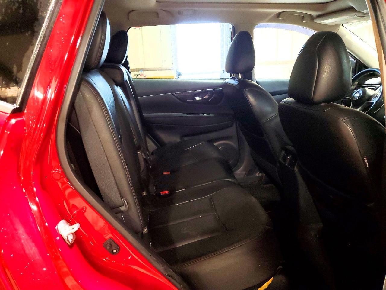 2017 NISSAN ROGUE
