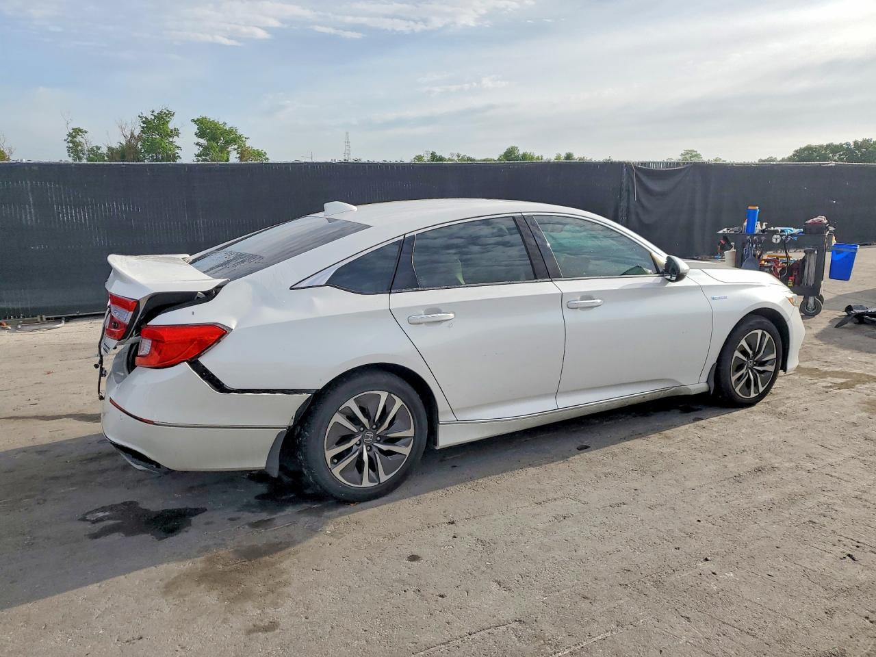 2019 HONDA ACCORD