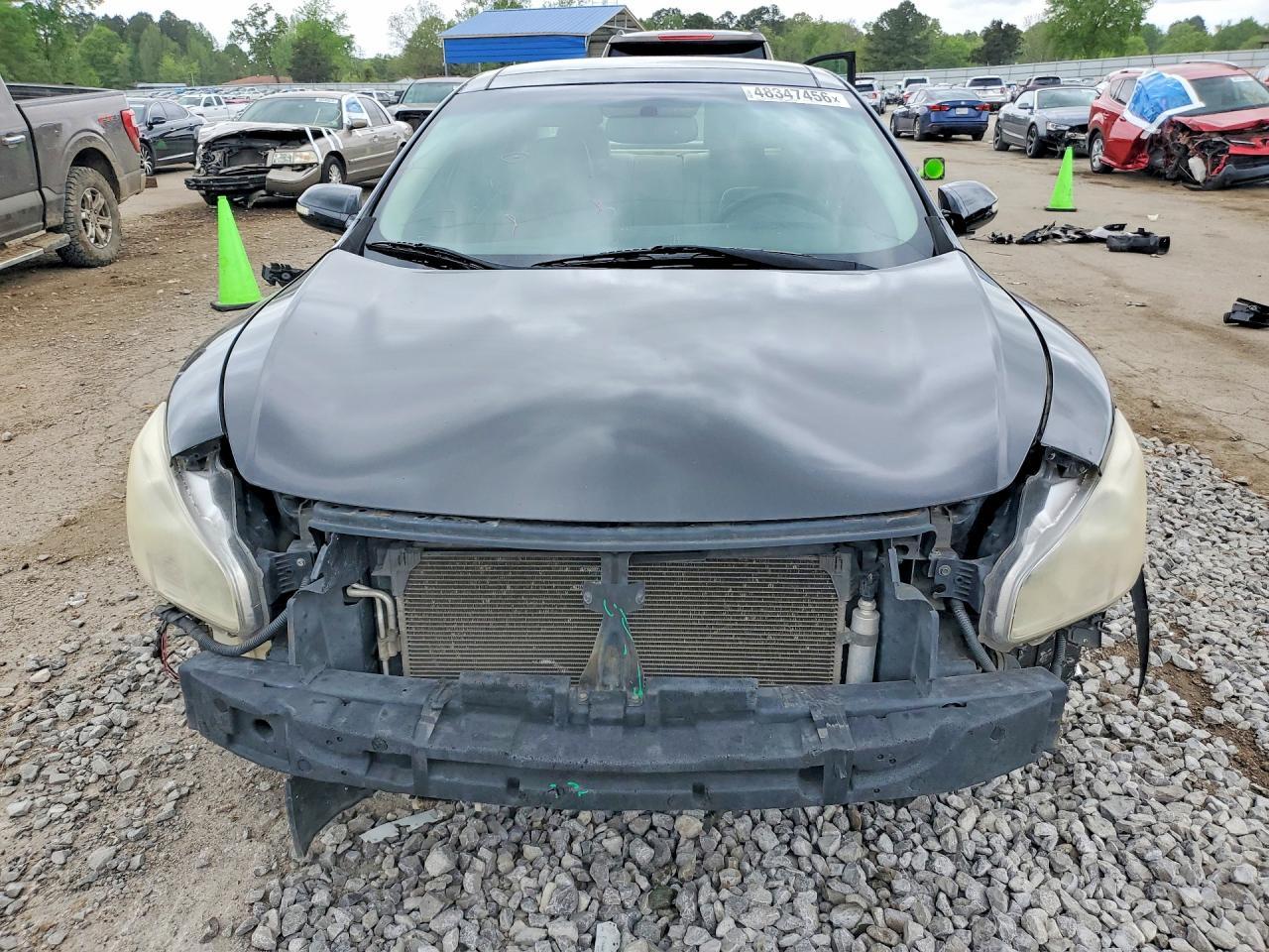 2010 NISSAN Maxima