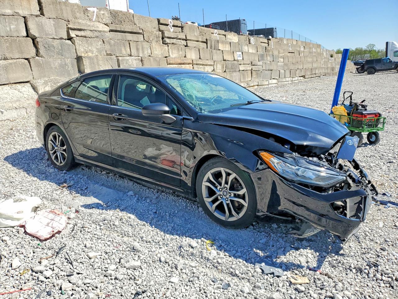 2017 FORD FUSION