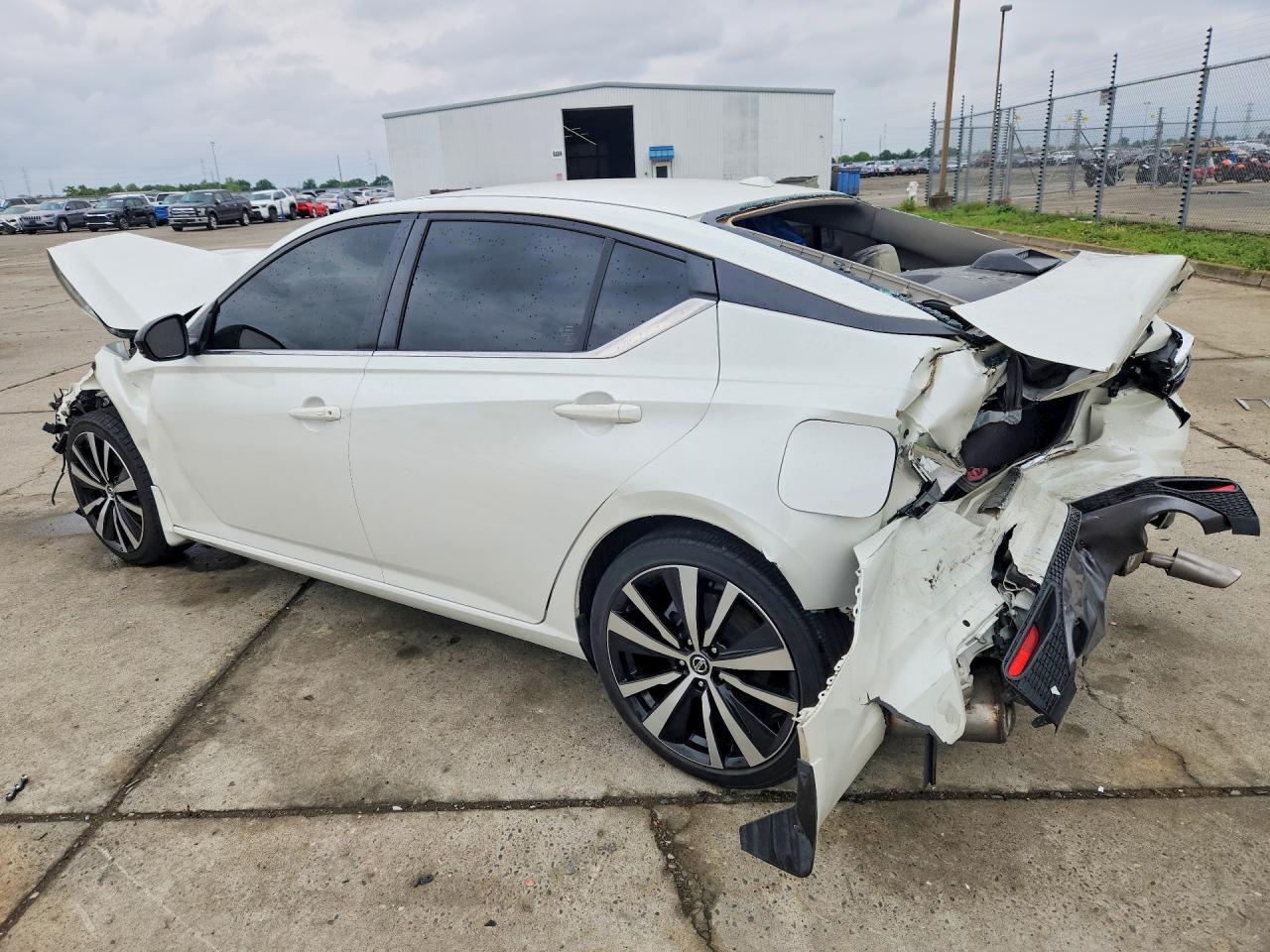 2020 NISSAN ALTIMA