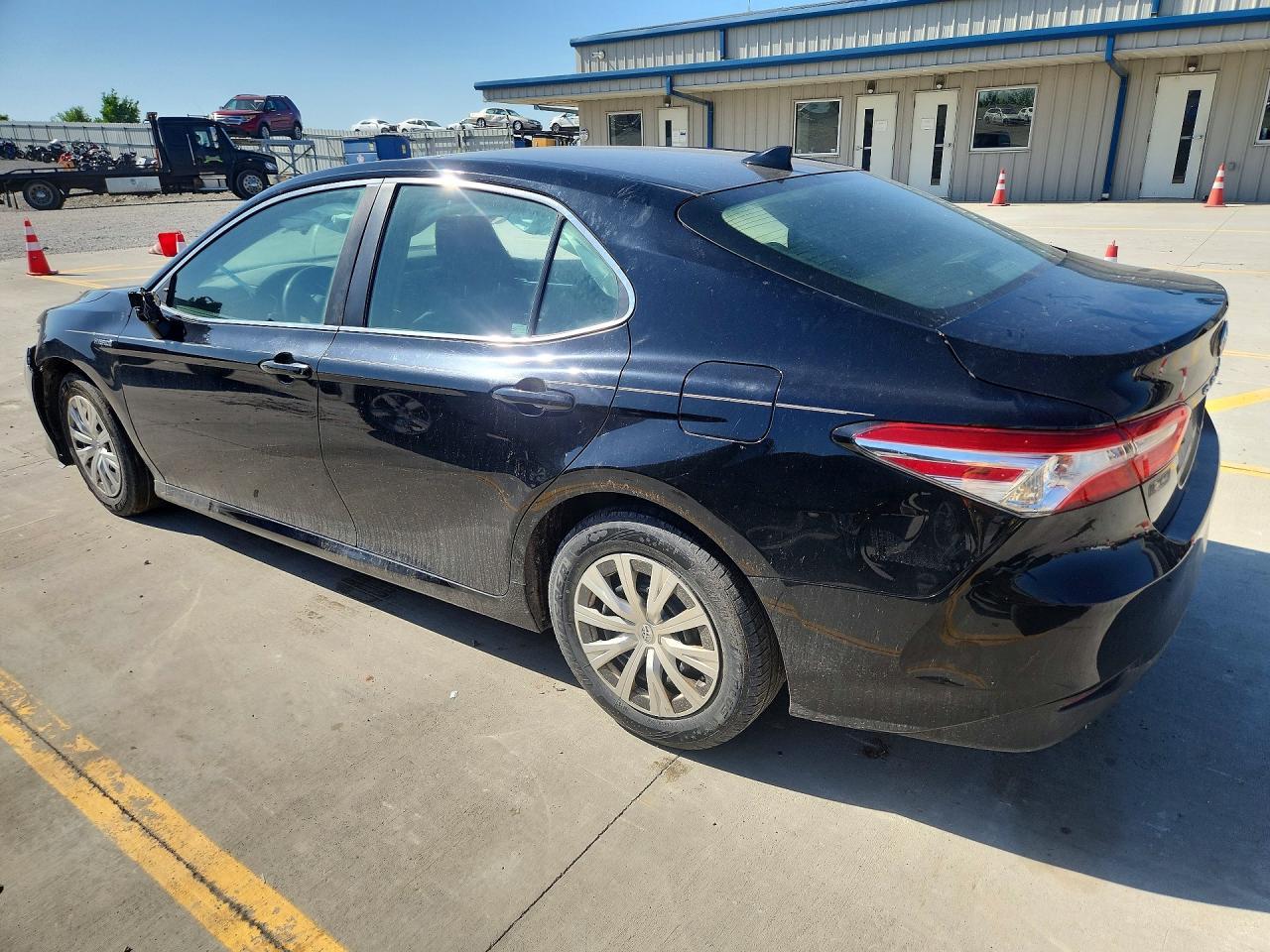2019 TOYOTA CAMRY