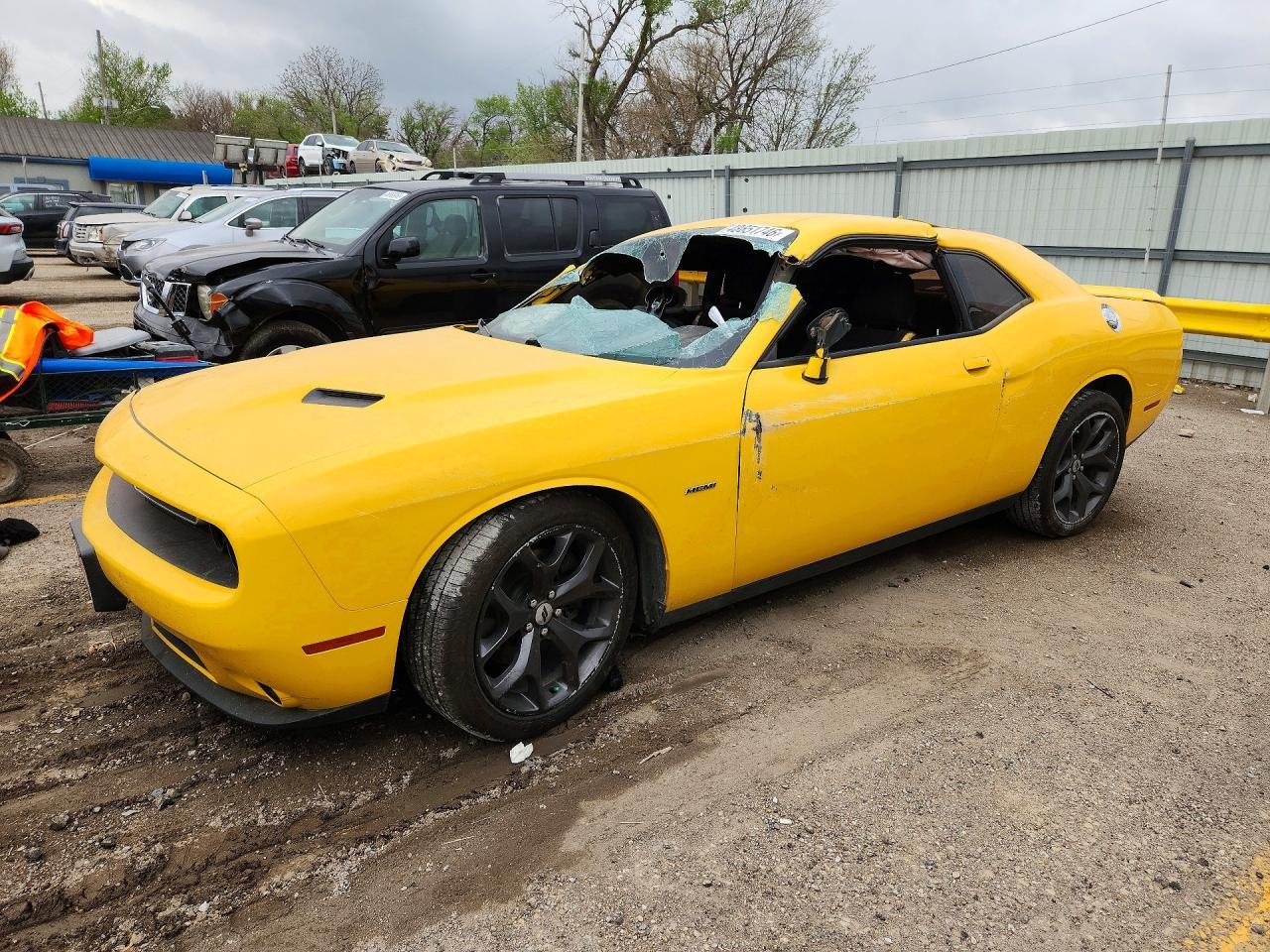 2017 DODGE Challenger