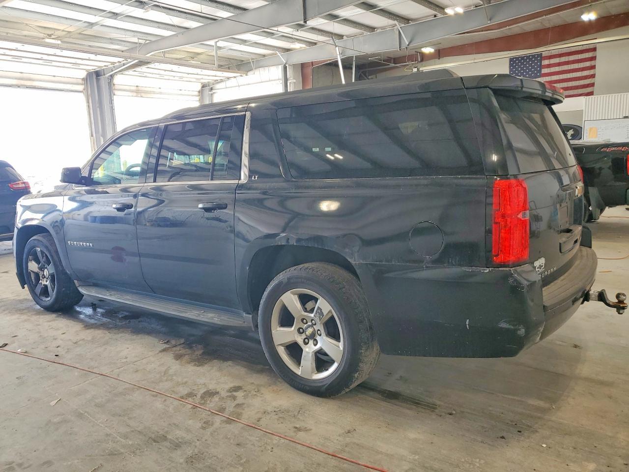 2015 CHEVROLET Suburban