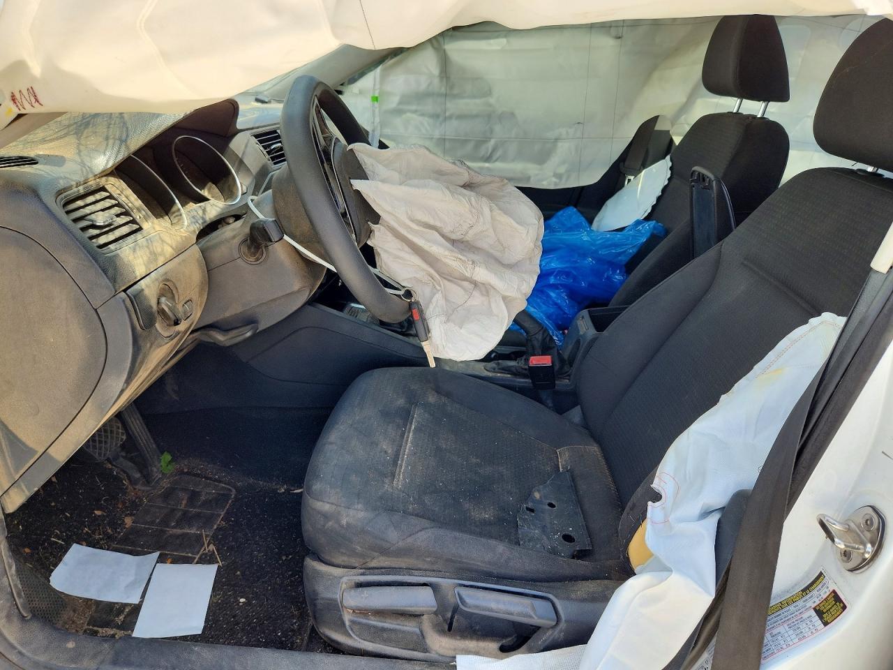 2015 VOLKSWAGEN JETTA