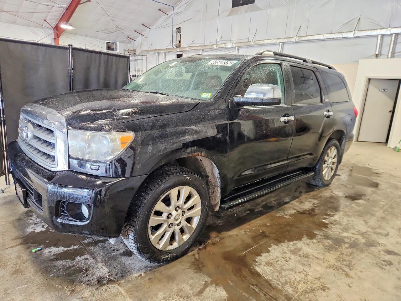 2011 TOYOTA Sequoia