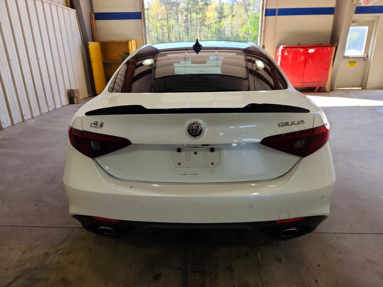 2017 ALFA ROMEO Giulia