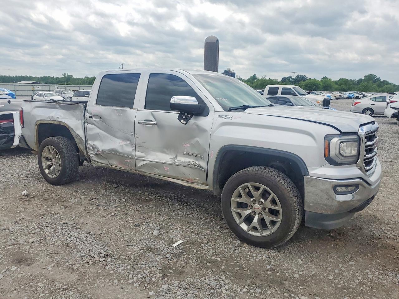 2018 GMC Sierra