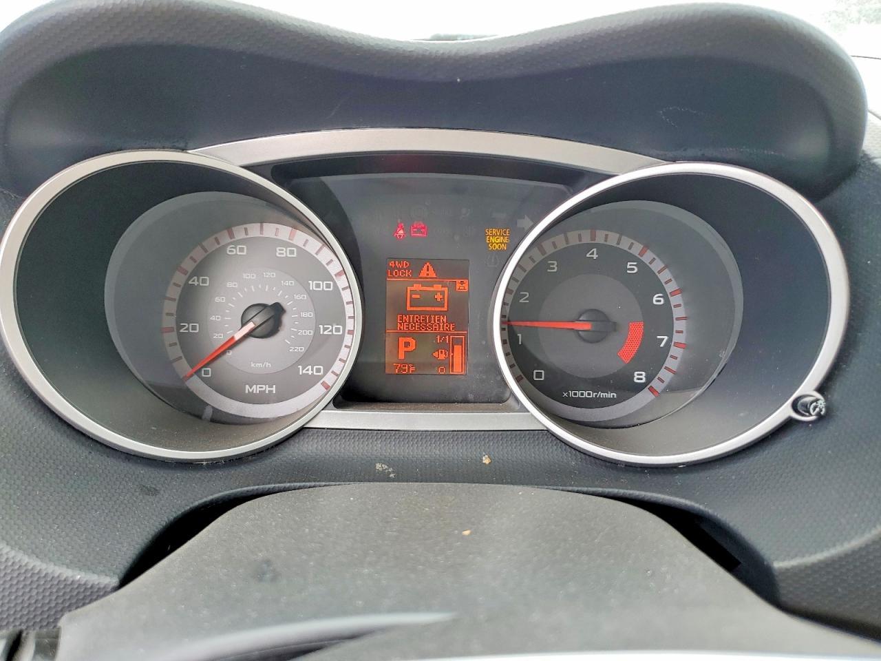 2009 MITSUBISHI outlander