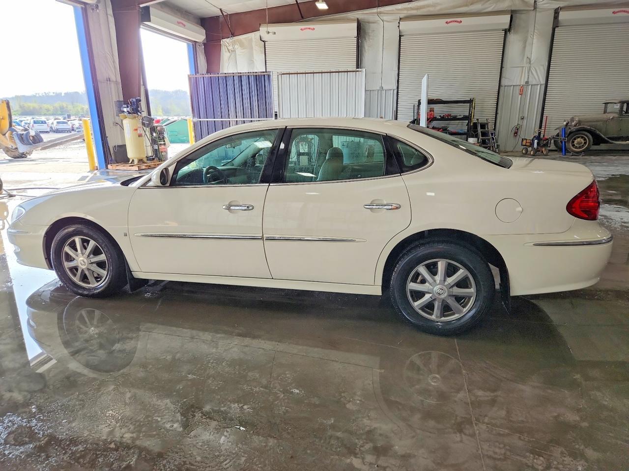 2009 BUICK LACROSSE