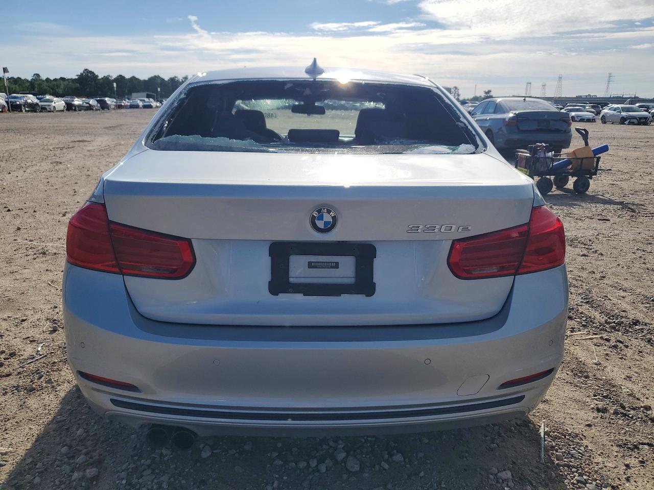 2017 BMW 3 SERIES