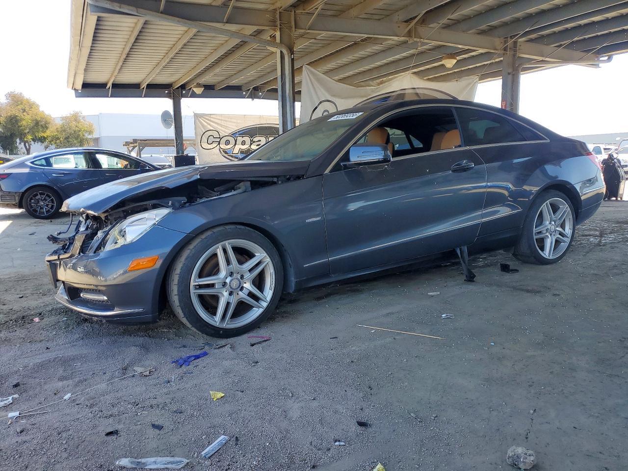2012 MERCEDES-BENZ E-Class
