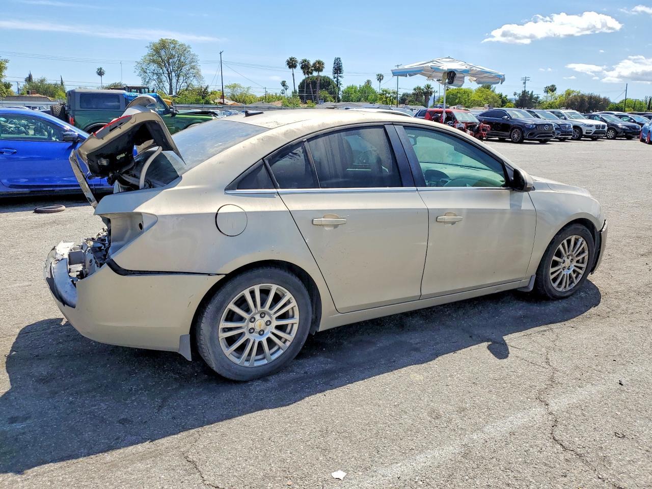 2011 CHEVROLET CRUZE